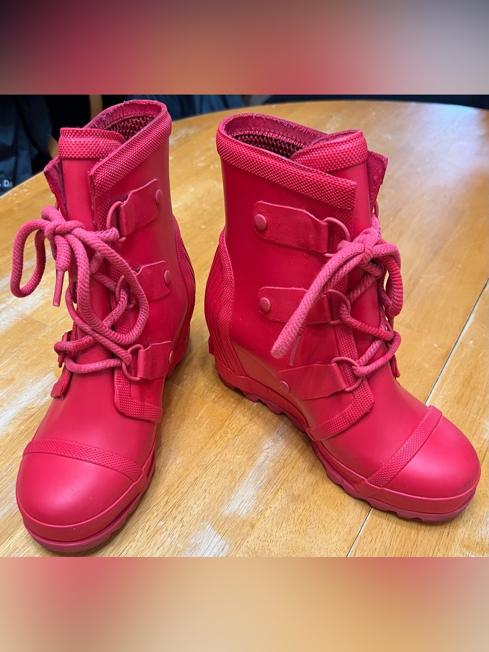 Sorel Red Lace-Up Wedge Rainboot/Combat Moto Boot, Size 6 but fits my 6.5 shoe.